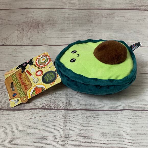 Avocado Dog Toy Avoca-Dog with Squeaker by Bow-Wow Pet Products Toss Fetch Play - Picture 3 of 8